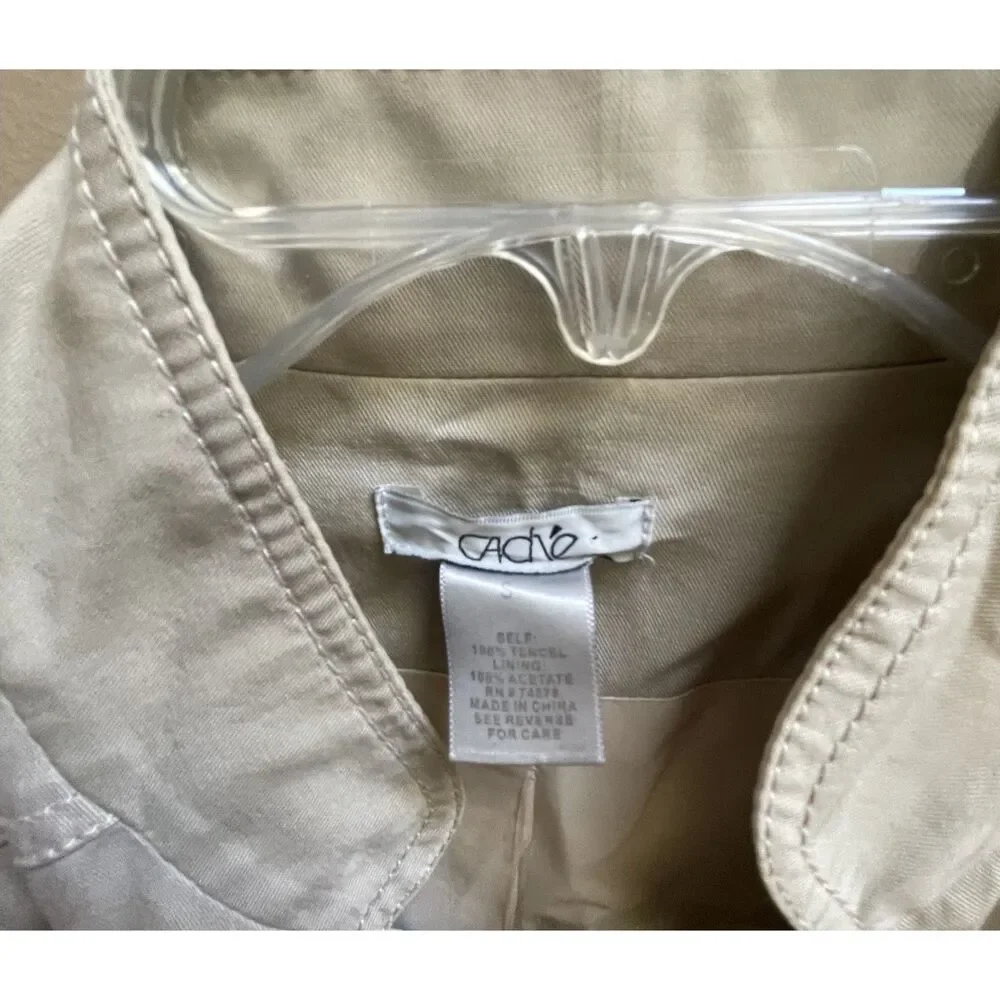 Cache Cropped Jacket - Picture 2 of 5